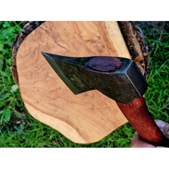 Skaut – kompaktowy toporek obozowy 500 g | Żywioły Craft