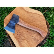 Skaut – kompaktowy toporek obozowy 500 g | Żywioły Craft