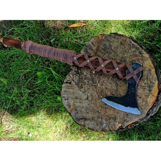 RAGNAR – toporek inspirowany Wikingami | Żywioły Craft