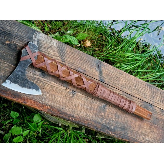 RAGNAR – toporek inspirowany Wikingami | Żywioły Craft