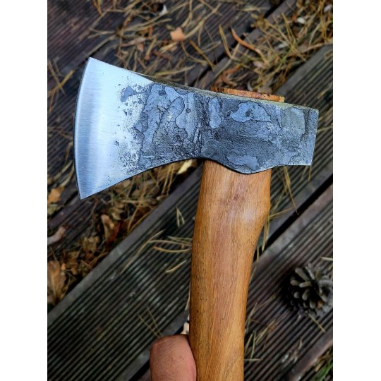 Skaut – kompaktowy toporek obozowy 500 g | Żywioły Craft