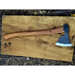 Brodacz XXL – ręcznie kuty topór | Żywioły Craft