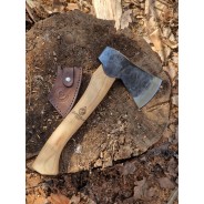 Skaut – kompaktowy toporek obozowy 500 g | Żywioły Craft