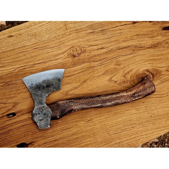 Mały brodacz 500 g – toporek z pochwą | Żywioły Craft