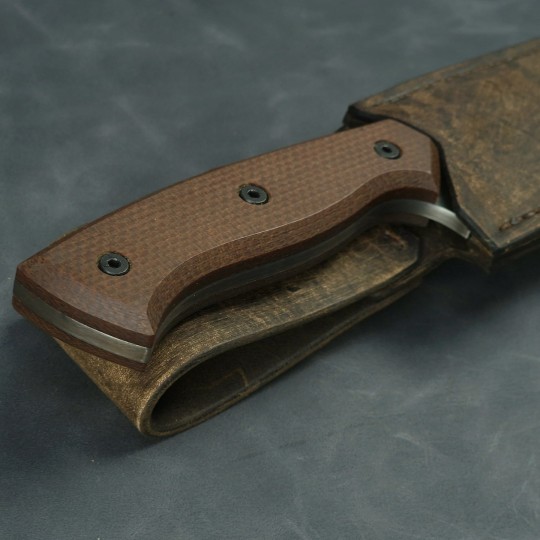 Zadra - nóż na trudne czasy w klimacie postapo