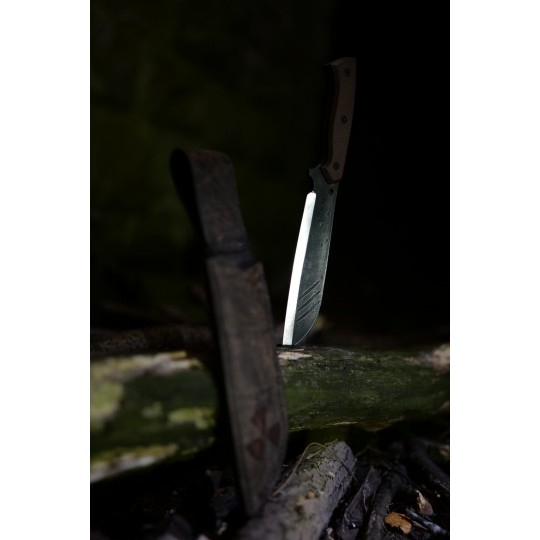 Zadra - nóż na trudne czasy w klimacie postapo